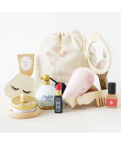 TROUSSE DE BEAUTÉ DES STARS